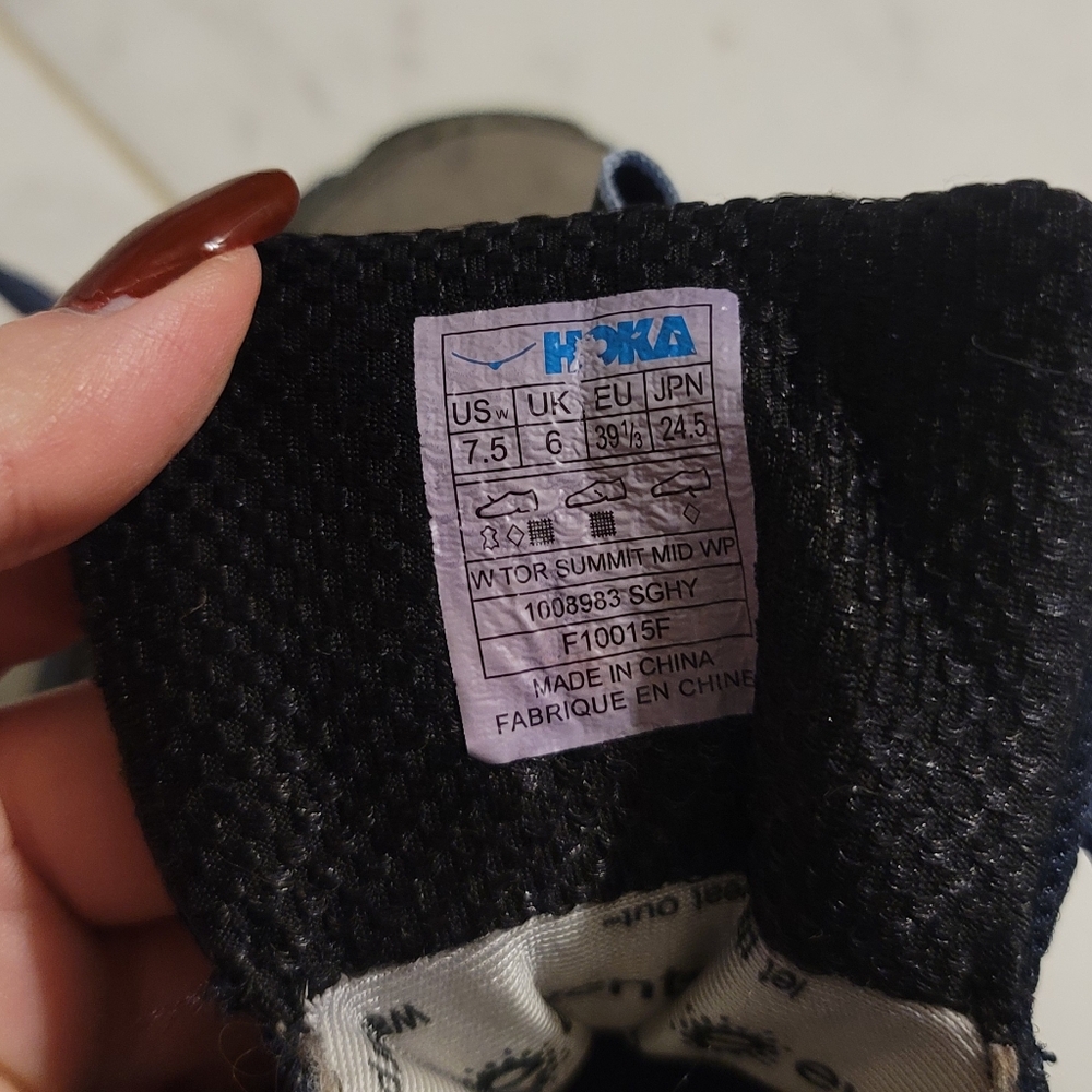 HOKA ONE ONE WOMEN TOR SUMMIT MID WP HIKING BOOTS - Picture 6 of 6